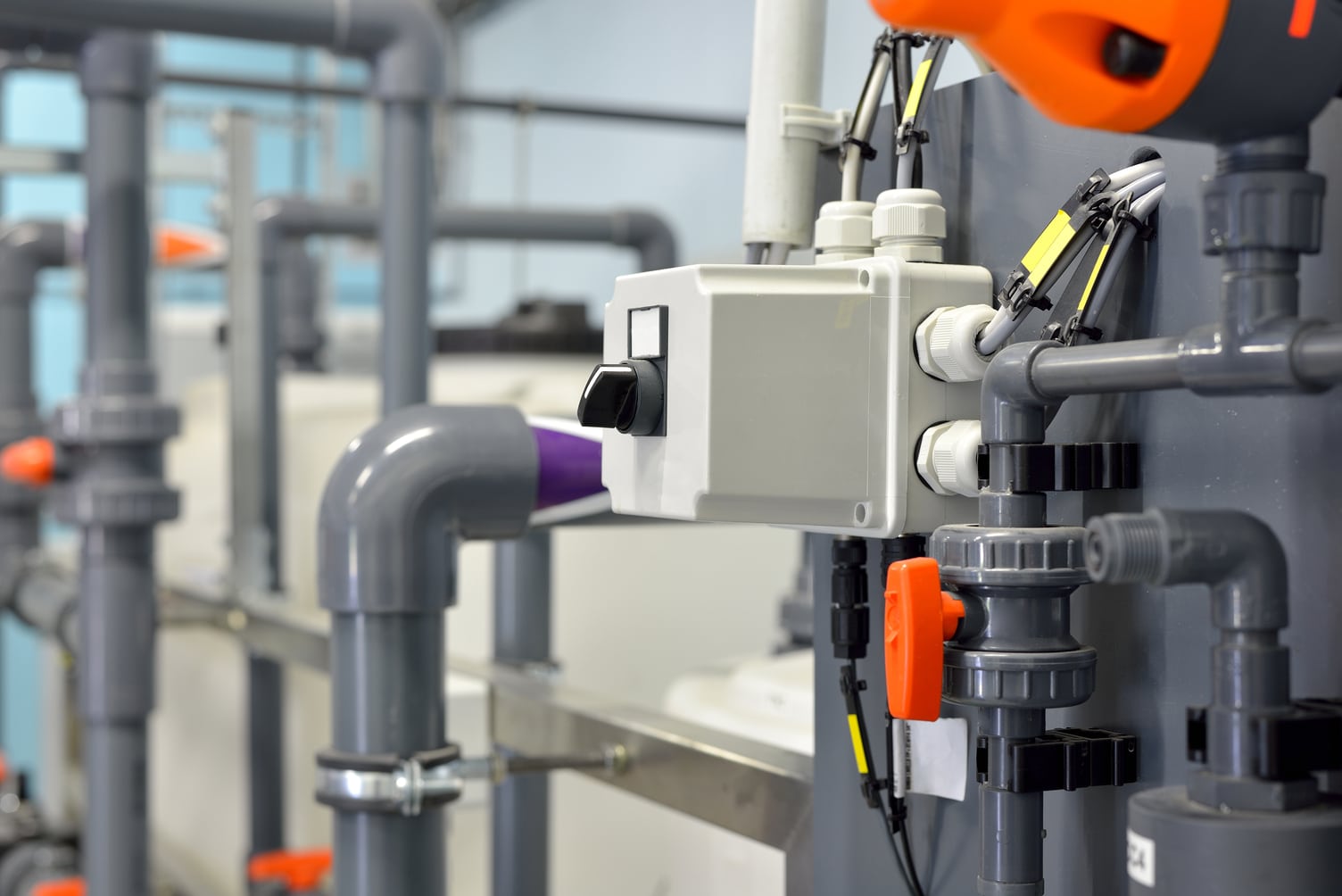 Kunststoff-Rohrsysteme und industrielle Kunststoffkomponenten für Anlagenbau und Sonderanfertigungen